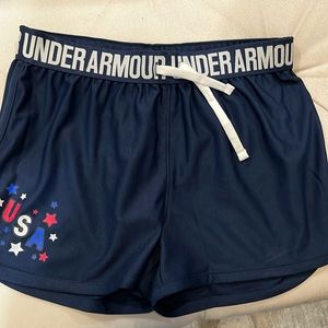 Under Armour girls xl shorts